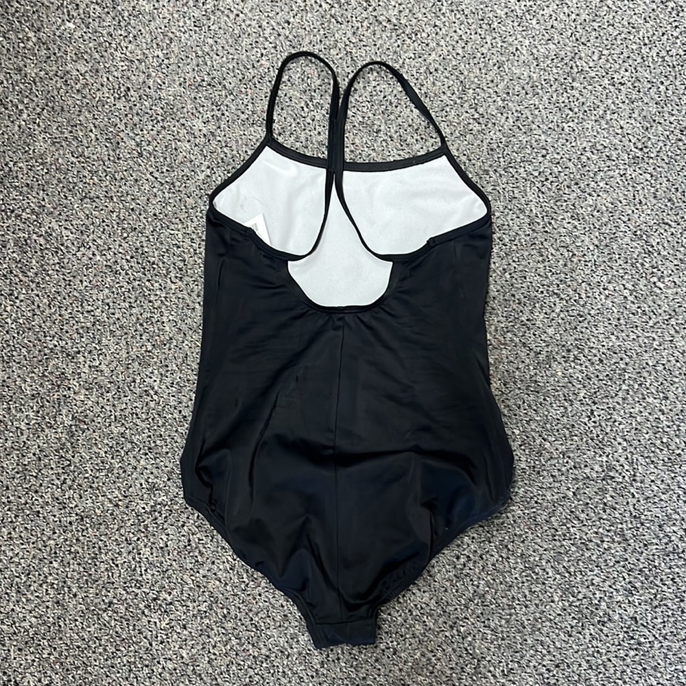 NIKE | black one piece swim suit/bathing suit (M 10-12) - Picture 2 of 4